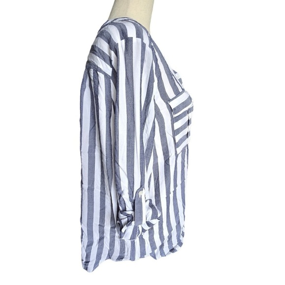 a.n.a Striped Black and White Blouse - Picture 5 of 5